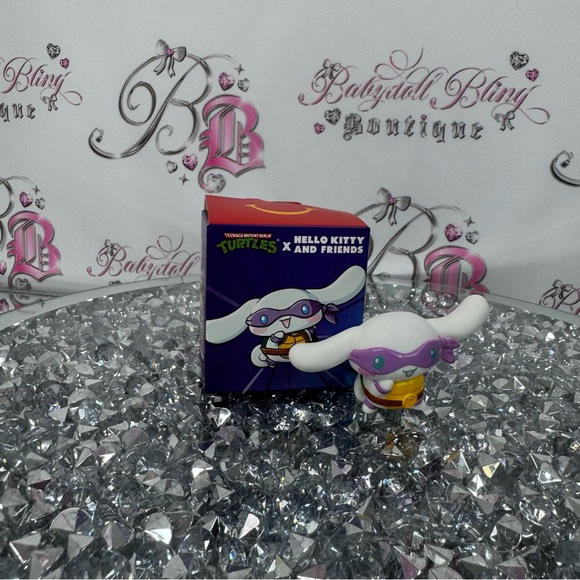 McDonald’s cinnamoroll Hello Kitty x Friends Purple toy new ninja turtles - Picture 2 of 5